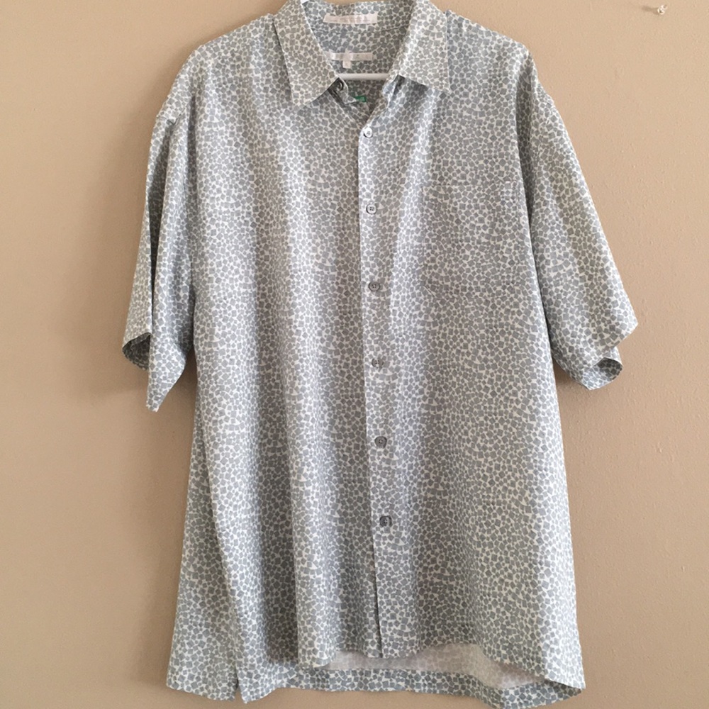Perry Ellis button top